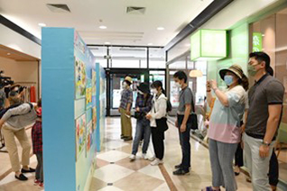 “中日友好小小少年，一起向未來”主題畫展在青島永旺正式啟幕