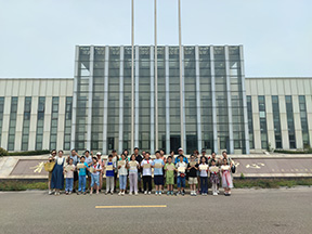 永旺七色花體驗(yàn)營(yíng)—走進(jìn)海水稻研發(fā)基地 珍惜糧食做光盤行動(dòng)的倡導(dǎo)者