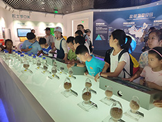 永旺七色花體驗(yàn)營(yíng)—走進(jìn)海水稻研發(fā)基地 珍惜糧食做光盤行動(dòng)的倡導(dǎo)者