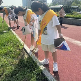 益起來 更潔凈 — 青島永旺2024年大型衛(wèi)生清掃活動