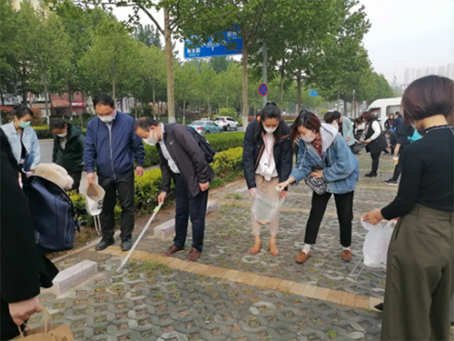 益起來 更潔凈 — 青島永旺2024年大型衛(wèi)生清掃活動
