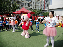 與愛(ài)同行，溫暖童心